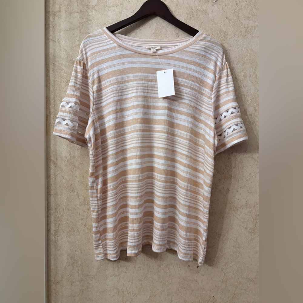 Como Blu Striped Beige and White Short Sleeve Top